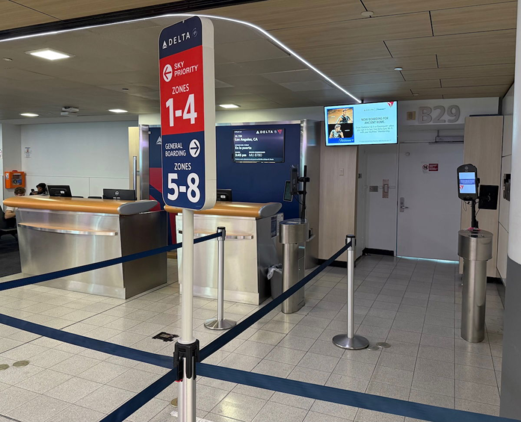 Delta Flight Attendant Attacks Southwest Gate Agent, Calls Her Names