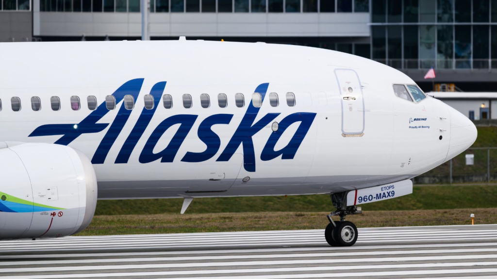 STARLUX & Alaska Airlines Connect 12 New US Cities To Tapei In Codeshare Expansion