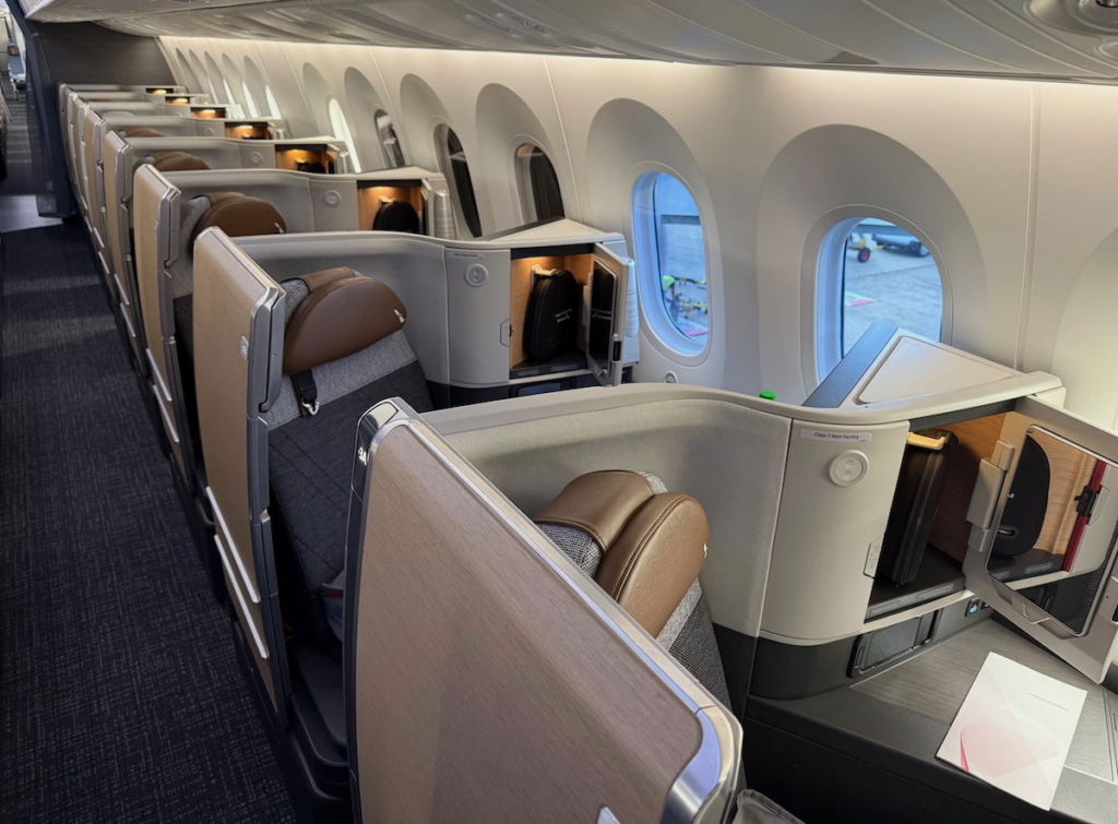 American Boeing 777-200ERs Getting New Cabins, Viasat Wi-Fi, And More