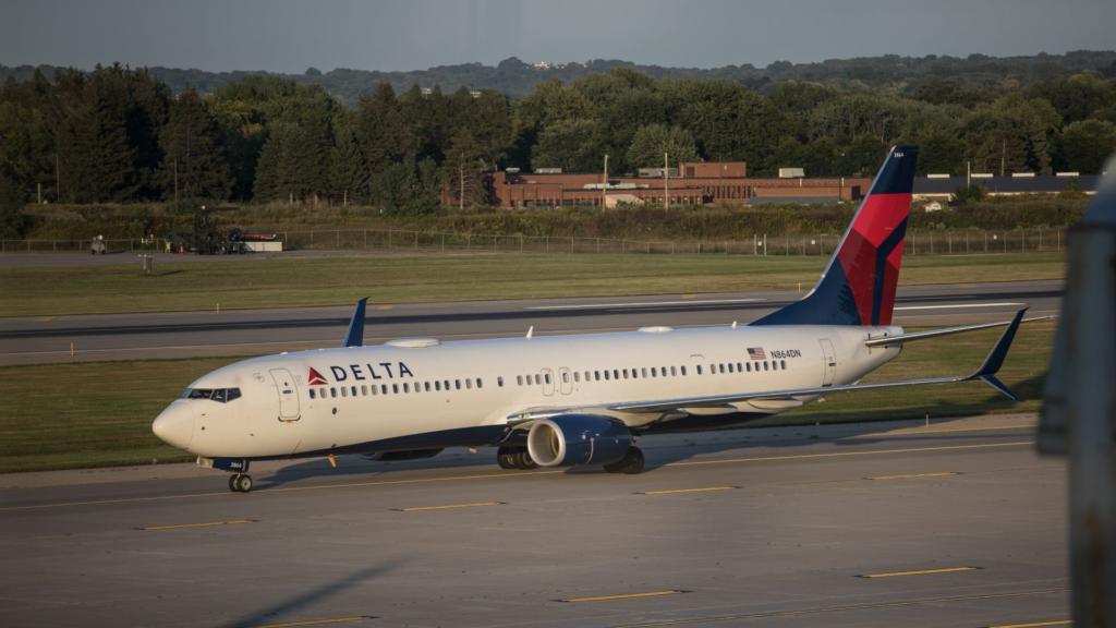 Delta Air Lines Boeing 737-900ER Grounded After Engine Fails During Takeoff From Minneapolis–St. Paul