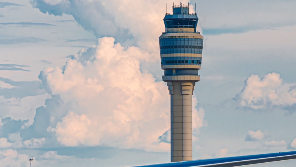 1 Week In: Air Travel Hit Hard By Government Shutdown