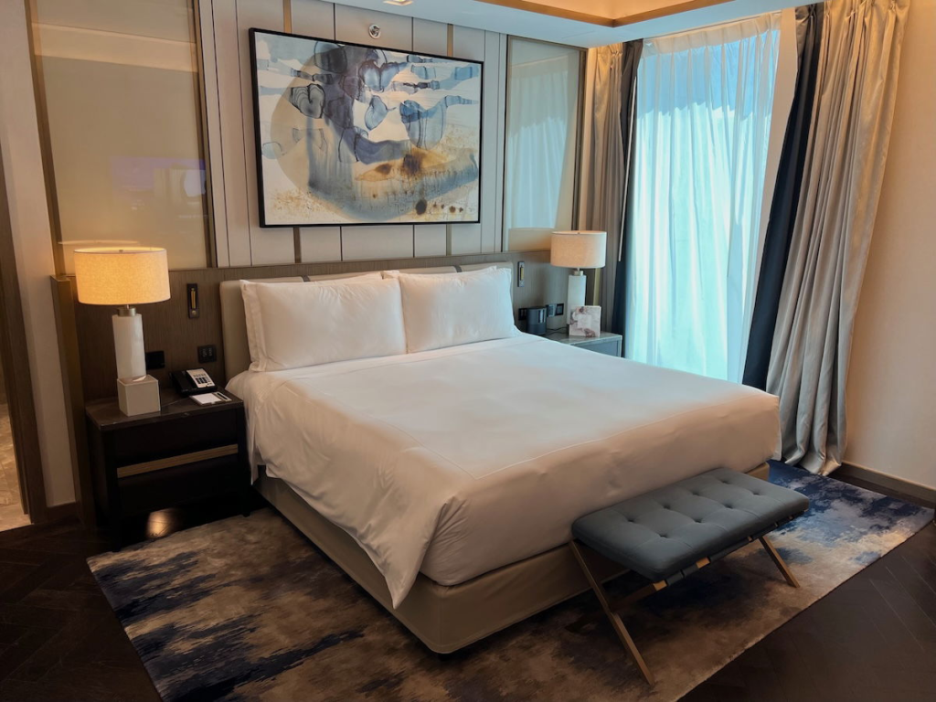 Yowzers: Does Hilton Honors Have Well Over A Million Diamond Members?