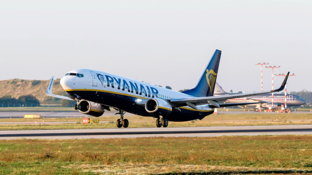 400,000 Seats Cut: Ryanair Abandons Azores Due To Rising Costs
