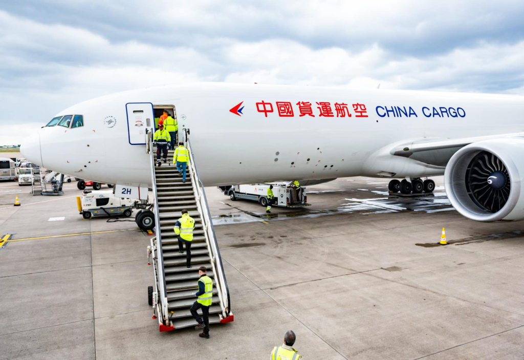 China Cargo Airlines to add more new 777Fs