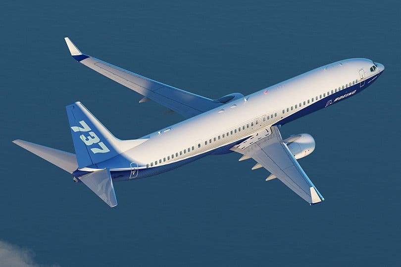 737-900ERSF enters freighter race Introduction