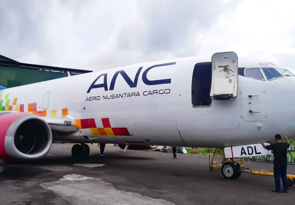 Startup Aero Nusantara Cargo acquires 1st 737-300F